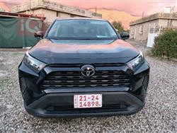 تۆیۆتا ڕاڤ 4